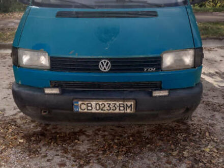 Зелений Фольксваген Transporter, об'ємом двигуна 2.5 л та пробігом 350 тис. км за 3450 $, фото 1 на Automoto.ua