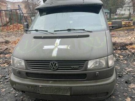 Зеленый Фольксваген Transporter, объемом двигателя 2.5 л и пробегом 650 тыс. км за 3400 $, фото 1 на Automoto.ua