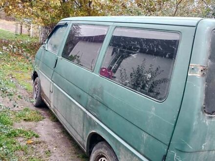 Фольксваген Transporter 1999 в Житомире на Automoto.ua Зеленый Фольксваген Transporter, объемом двигателя 2.5 л и пробегом 460 тыс. км за 1925 $, фото 1 на Automoto.ua