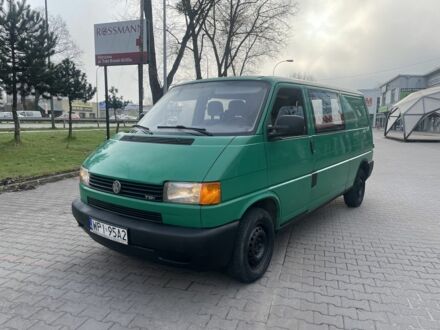Зелений Фольксваген Transporter, об'ємом двигуна 0 л та пробігом 350 тис. км за 3880 $, фото 1 на Automoto.ua