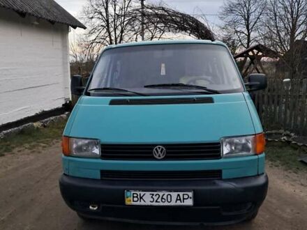 Зеленый Фольксваген Transporter, объемом двигателя 1.9 л и пробегом 500 тыс. км за 4500 $, фото 1 на Automoto.ua