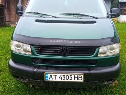 Зеленый Фольксваген Transporter, объемом двигателя 2.5 л и пробегом 400 тыс. км за 5500 $, фото 1 на Automoto.ua
