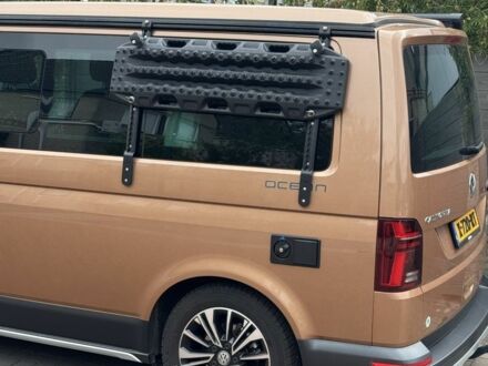Фольксваген Transporter 2003 в Львове на Automoto.ua Зеленый Фольксваген Transporter, объемом двигателя 2.5 л и пробегом 300 тыс. км за 3559 $, фото 1 на Automoto.ua