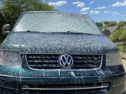 Зеленый Фольксваген Transporter, объемом двигателя 1.9 л и пробегом 385 тыс. км за 8200 $, фото 1 на Automoto.ua