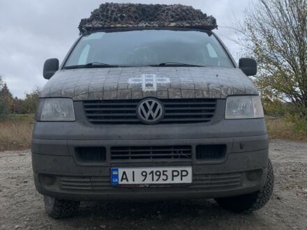 Зеленый Фольксваген Transporter, объемом двигателя 2.5 л и пробегом 380 тыс. км за 9500 $, фото 1 на Automoto.ua