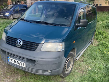 Фольксваген Transporter 2007 у Городке на Automoto.ua Зелений Фольксваген Transporter, об'ємом двигуна 1.9 л та пробігом 708 тис. км за 8900 $, фото 1 на Automoto.ua