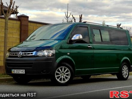 Фольксваген Transporter 2011 у Дніпро (Дніпропетровську) на Automoto.ua Зелений Фольксваген Transporter, об'ємом двигуна 2 л та пробігом 339 тис. км за 13500 $, фото 1 на Automoto.ua