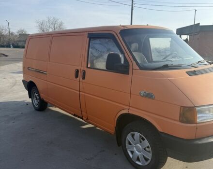 Оранжевый Фольксваген Transporter, объемом двигателя 2.4 л и пробегом 770 тыс. км за 2200 $, фото 2 на Automoto.ua