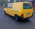 Помаранчевий Фольксваген Transporter, об'ємом двигуна 0 л та пробігом 356 тис. км за 3400 $, фото 3 на Automoto.ua