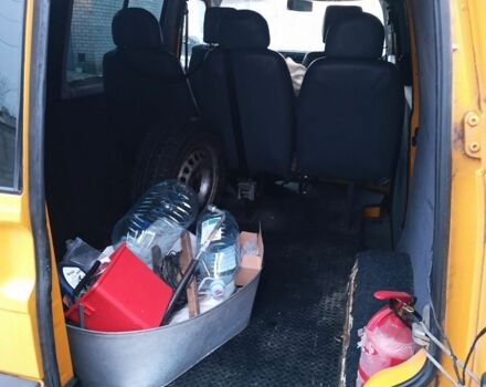 Помаранчевий Фольксваген Transporter, об'ємом двигуна 2.5 л та пробігом 400 тис. км за 3500 $, фото 4 на Automoto.ua