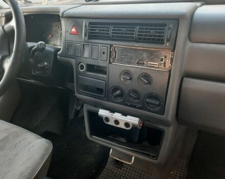 Оранжевый Фольксваген Transporter, объемом двигателя 3 л и пробегом 600 тыс. км за 3400 $, фото 5 на Automoto.ua