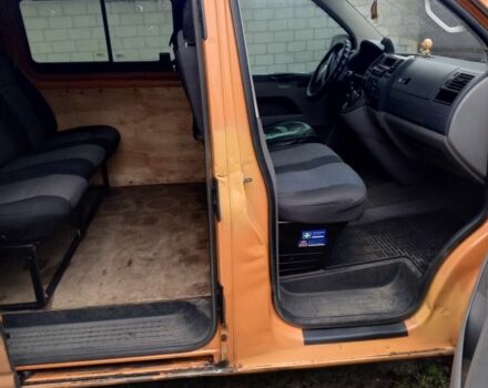 Помаранчевий Фольксваген Transporter, об'ємом двигуна 0 л та пробігом 475 тис. км за 5250 $, фото 1 на Automoto.ua