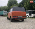 Оранжевый Фольксваген Transporter, объемом двигателя 1.6 л и пробегом 450 тыс. км за 2500 $, фото 1 на Automoto.ua