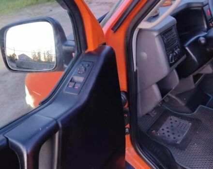 Оранжевый Фольксваген Transporter, объемом двигателя 2.46 л и пробегом 356 тыс. км за 6750 $, фото 6 на Automoto.ua