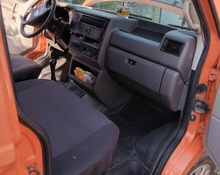 Оранжевый Фольксваген Transporter, объемом двигателя 0 л и пробегом 615 тыс. км за 4800 $, фото 2 на Automoto.ua