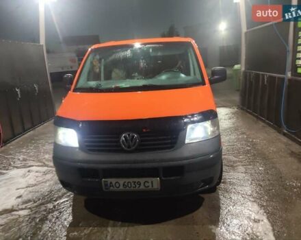 Оранжевый Фольксваген Transporter, объемом двигателя 2 л и пробегом 337 тыс. км за 6600 $, фото 1 на Automoto.ua