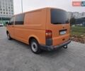 Оранжевый Фольксваген Transporter, объемом двигателя 2.5 л и пробегом 355 тыс. км за 7500 $, фото 2 на Automoto.ua