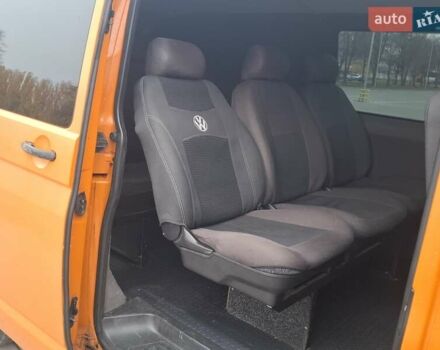 Оранжевый Фольксваген Transporter, объемом двигателя 2.5 л и пробегом 355 тыс. км за 7500 $, фото 13 на Automoto.ua