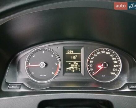 Оранжевый Фольксваген Transporter, объемом двигателя 1.97 л и пробегом 258 тыс. км за 15500 $, фото 35 на Automoto.ua