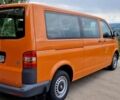 Оранжевый Фольксваген Transporter, объемом двигателя 2 л и пробегом 272 тыс. км за 9000 $, фото 2 на Automoto.ua