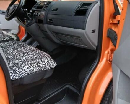 Оранжевый Фольксваген Transporter, объемом двигателя 1.97 л и пробегом 258 тыс. км за 15500 $, фото 14 на Automoto.ua