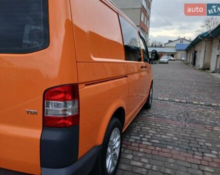 Оранжевый Фольксваген Transporter, объемом двигателя 1.97 л и пробегом 258 тыс. км за 15500 $, фото 9 на Automoto.ua