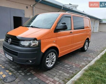Оранжевый Фольксваген Transporter, объемом двигателя 1.97 л и пробегом 258 тыс. км за 15500 $, фото 3 на Automoto.ua