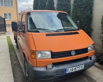 Оранжевый Фольксваген Transporter, объемом двигателя 2.5 л и пробегом 305 тыс. км за 3700 $, фото 4 на Automoto.ua