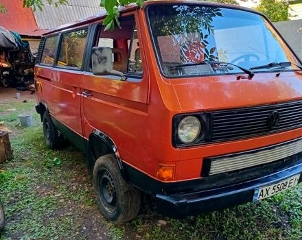 Помаранчевий Фольксваген Transporter, об'ємом двигуна 2.1 л та пробігом 500 тис. км за 1350 $, фото 1 на Automoto.ua