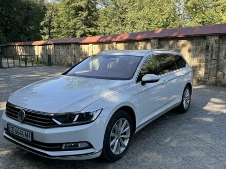 Фольксваген Variant 2015 у Чернівцях на Automoto.ua Білий Фольксваген Variant, об'ємом двигуна 2 л та пробігом 315 тис. км за 16500 $, фото 1 на Automoto.ua