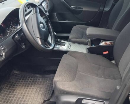 Черный Фольксваген Variant, объемом двигателя 2 л и пробегом 238 тыс. км за 6800 $, фото 4 на Automoto.ua