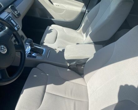 Черный Фольксваген Variant, объемом двигателя 2 л и пробегом 220 тыс. км за 6950 $, фото 3 на Automoto.ua