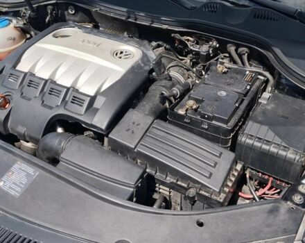 Черный Фольксваген Variant, объемом двигателя 2 л и пробегом 238 тыс. км за 6800 $, фото 8 на Automoto.ua