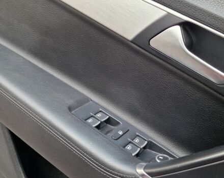 Серый Фольксваген Variant, объемом двигателя 2 л и пробегом 275 тыс. км за 11850 $, фото 7 на Automoto.ua