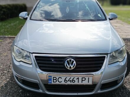 Фольксваген Variant 2006 у Стрые на Automoto.ua Сірий Фольксваген Variant, об'ємом двигуна 2 л та пробігом 315 тис. км за 5450 $, фото 1 на Automoto.ua