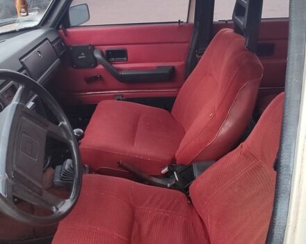 Белый Вольво 240, объемом двигателя 0 л и пробегом 350 тыс. км за 800 $, фото 7 на Automoto.ua