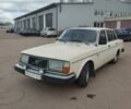 Белый Вольво 240, объемом двигателя 0 л и пробегом 350 тыс. км за 1300 $, фото 1 на Automoto.ua
