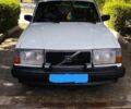 Белый Вольво 240, объемом двигателя 2 л и пробегом 470 тыс. км за 700 $, фото 1 на Automoto.ua