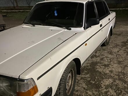 Белый Вольво 240, объемом двигателя 2 л и пробегом 2 тыс. км за 700 $, фото 1 на Automoto.ua