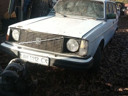 Серый Вольво 240, объемом двигателя 0 л и пробегом 999 тыс. км за 286 $, фото 1 на Automoto.ua