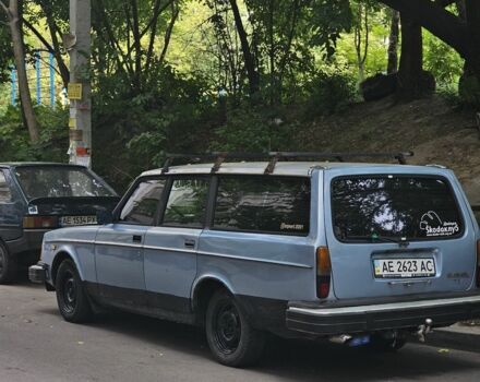 Серый Вольво 240, объемом двигателя 3 л и пробегом 162 тыс. км за 3499 $, фото 1 на Automoto.ua