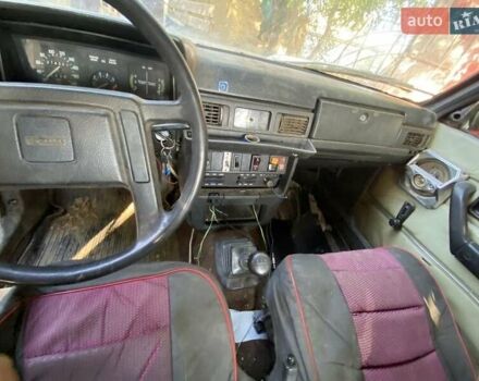 Коричневий Вольво 244, об'ємом двигуна 2 л та пробігом 219 тис. км за 480 $, фото 4 на Automoto.ua