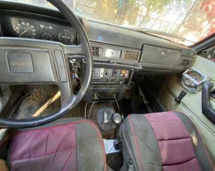 Коричневый Вольво 244, объемом двигателя 2 л и пробегом 219 тыс. км за 480 $, фото 6 на Automoto.ua