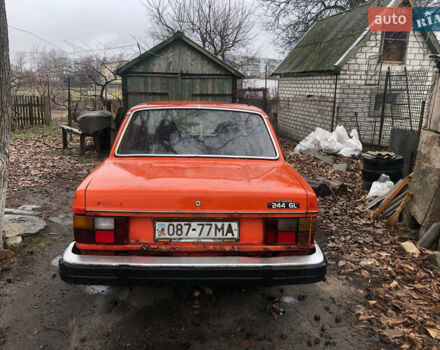 Червоний Вольво 244, об'ємом двигуна 2.1 л та пробігом 500 тис. км за 236 $, фото 3 на Automoto.ua