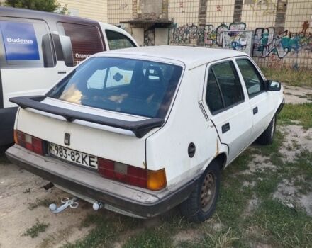Білий Вольво 340, об'ємом двигуна 0 л та пробігом 1000 тис. км за 481 $, фото 3 на Automoto.ua