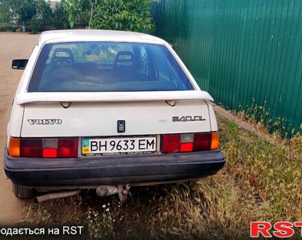 Белый Вольво 340, объемом двигателя 1.6 л и пробегом 0 тыс. км за 600 $, фото 1 на Automoto.ua