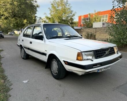 Белый Вольво 340, объемом двигателя 2 л и пробегом 280 тыс. км за 700 $, фото 1 на Automoto.ua