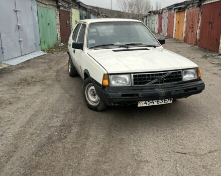 Білий Вольво 340, об'ємом двигуна 1.4 л та пробігом 163 тис. км за 565 $, фото 1 на Automoto.ua