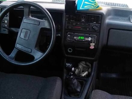 Вольво 340 1986 в Черкассах на Automoto.ua Белый Вольво 340, объемом двигателя 1.7 л и пробегом 200 тыс. км за 700 $, фото 1 на Automoto.ua