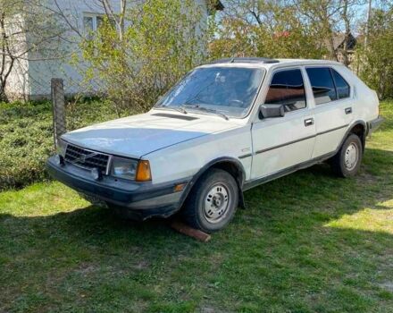 Білий Вольво 340, об'ємом двигуна 1.4 л та пробігом 138 тис. км за 381 $, фото 1 на Automoto.ua